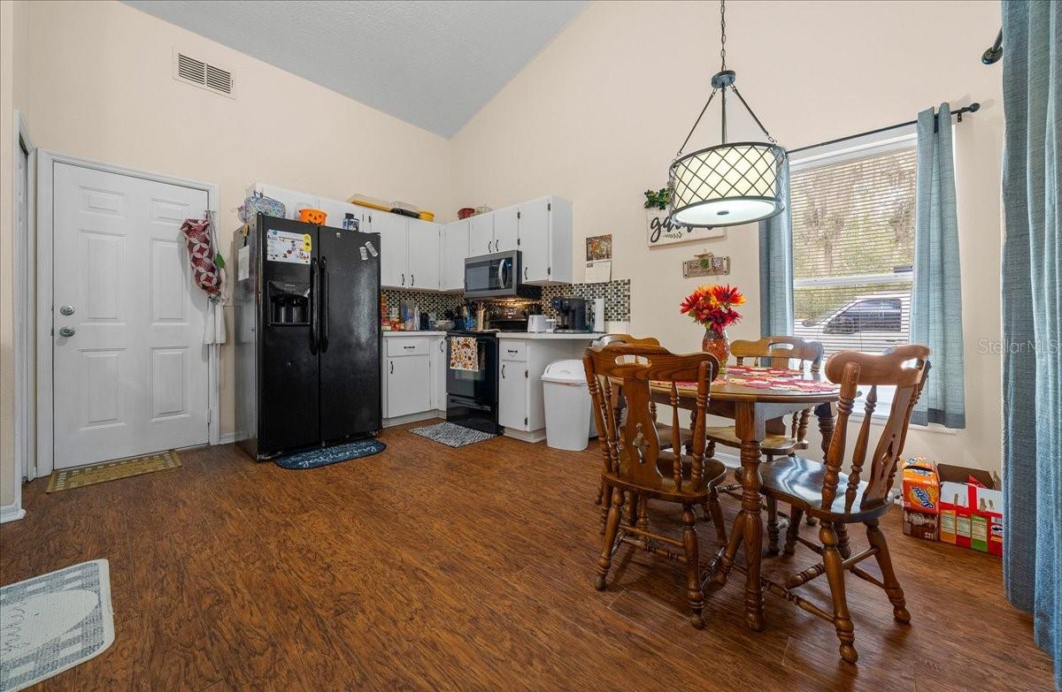 4435 LEMON ST, LADY LAKE, FL, 32159