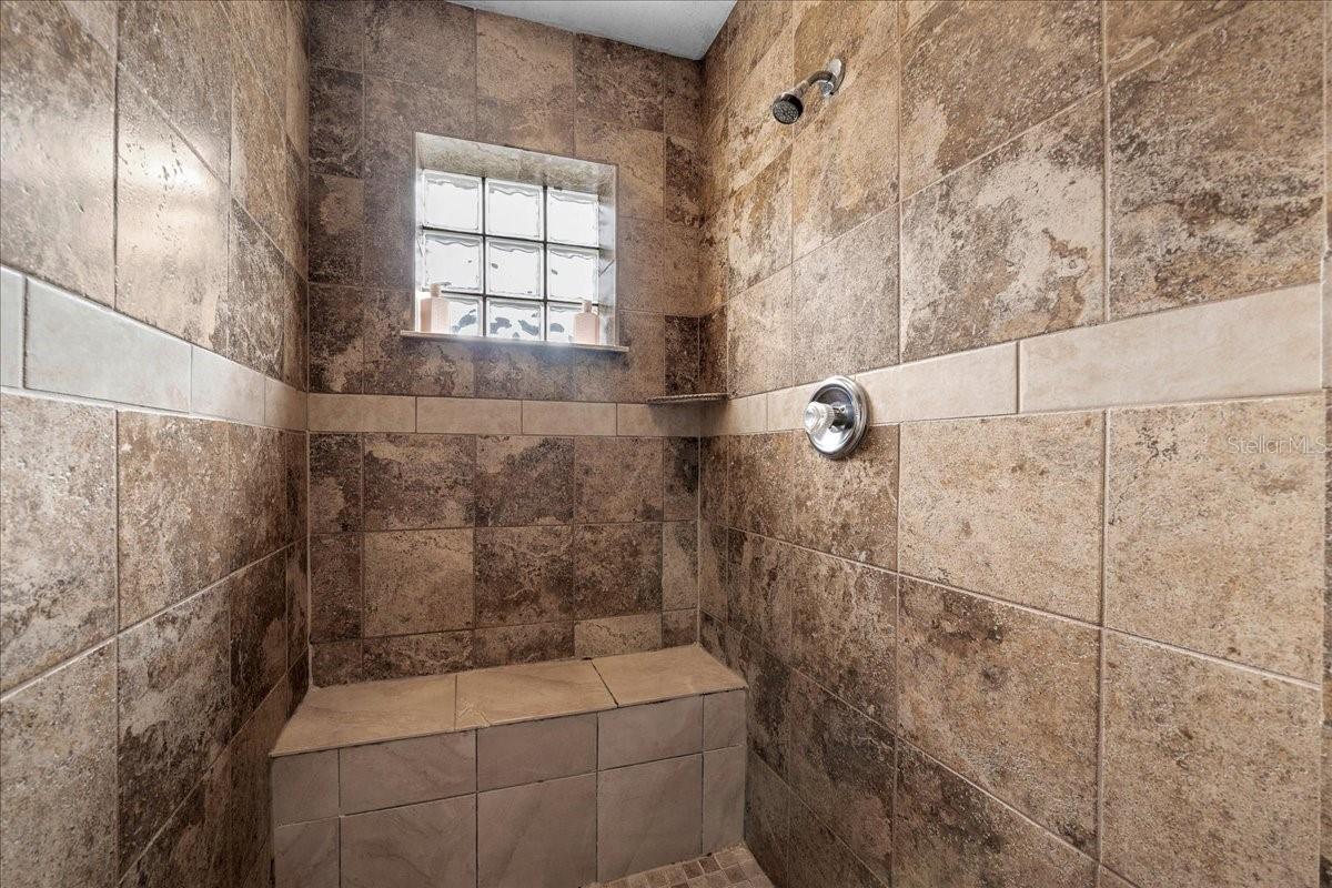 4435 LEMON ST, LADY LAKE, FL, 32159