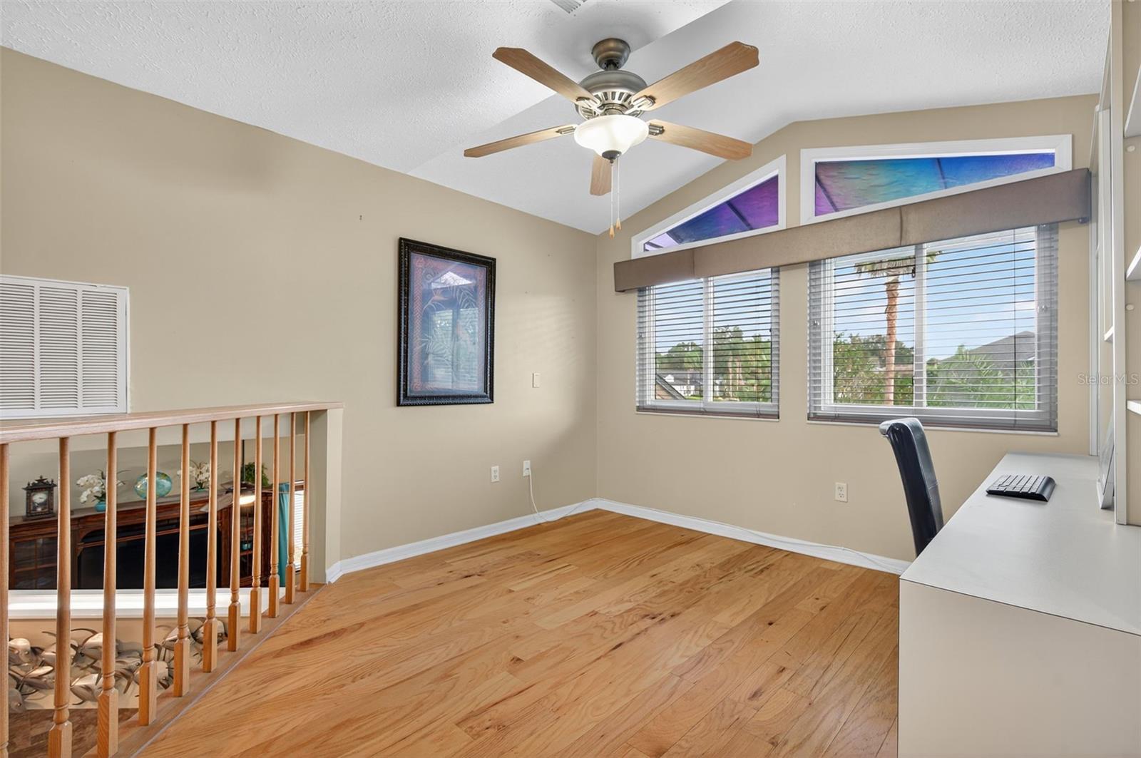 upstairs loft/office