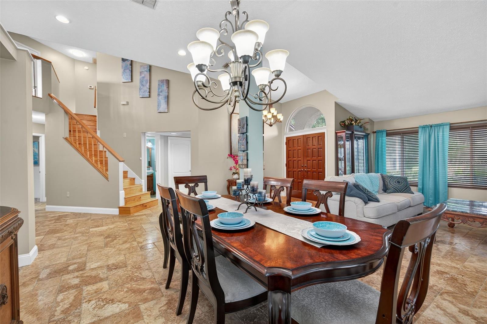 dining / living room