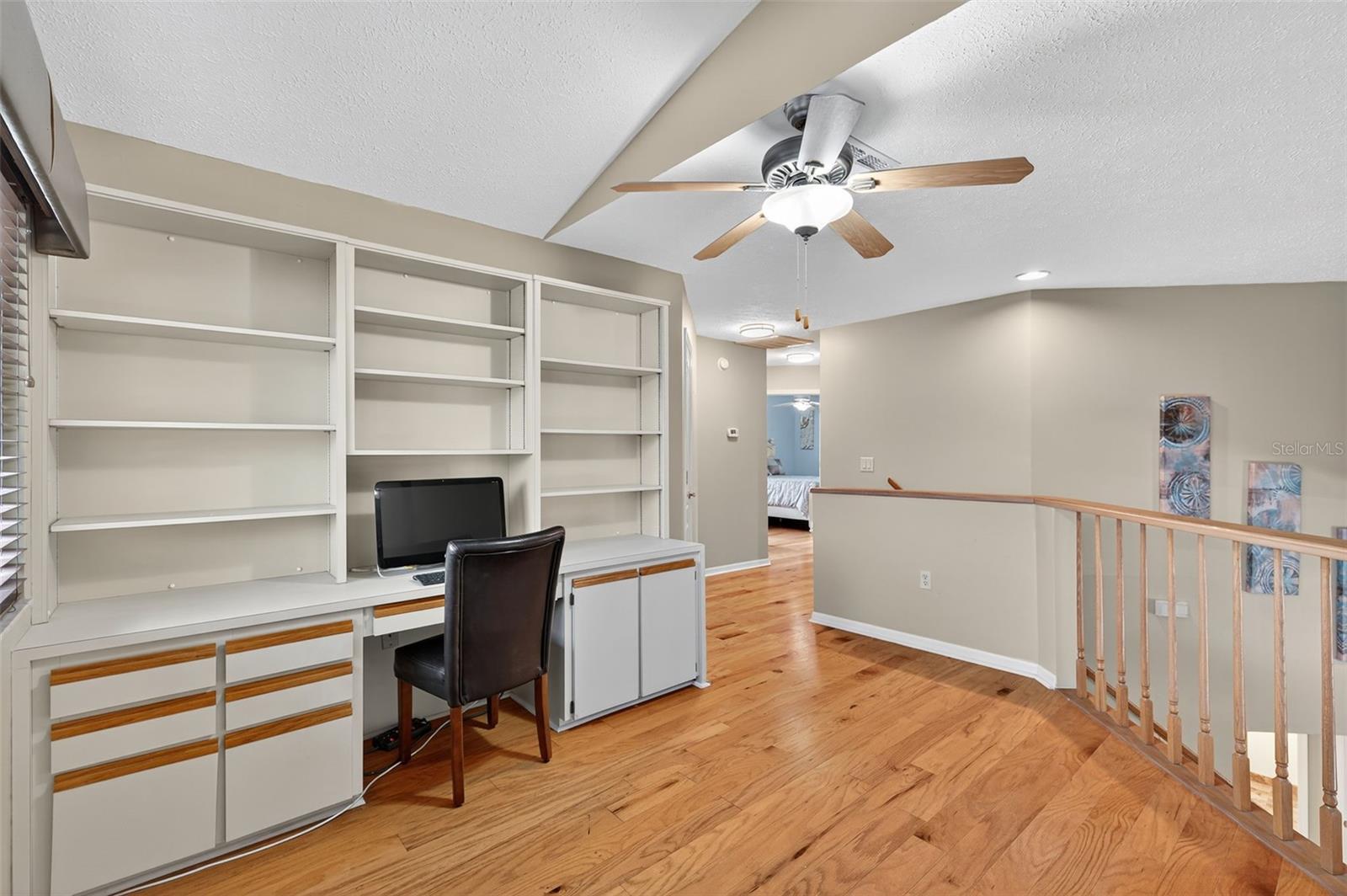 upstairs loft/office