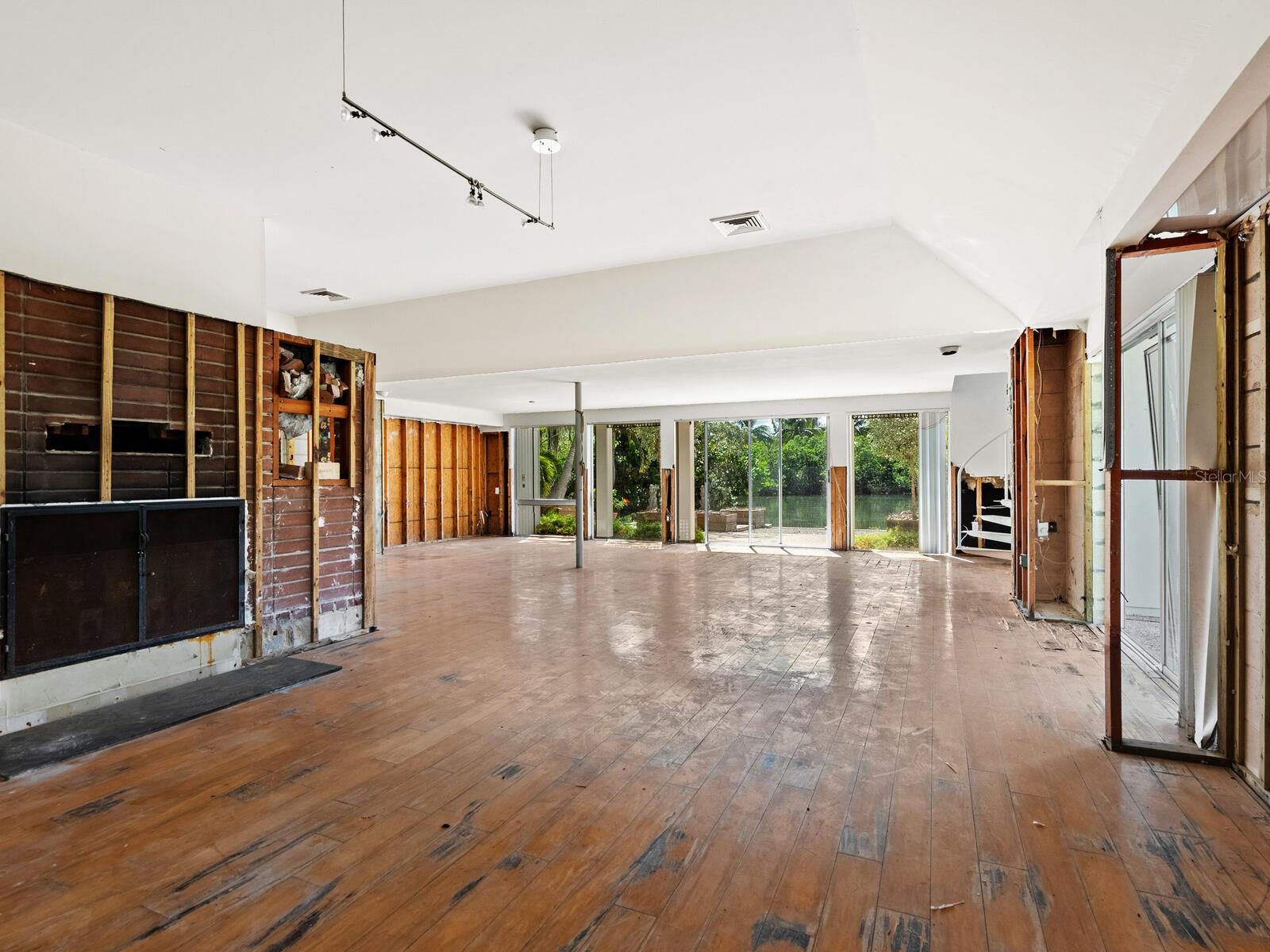 3721 FLAMINGO AVE, SARASOTA, FL, 34242