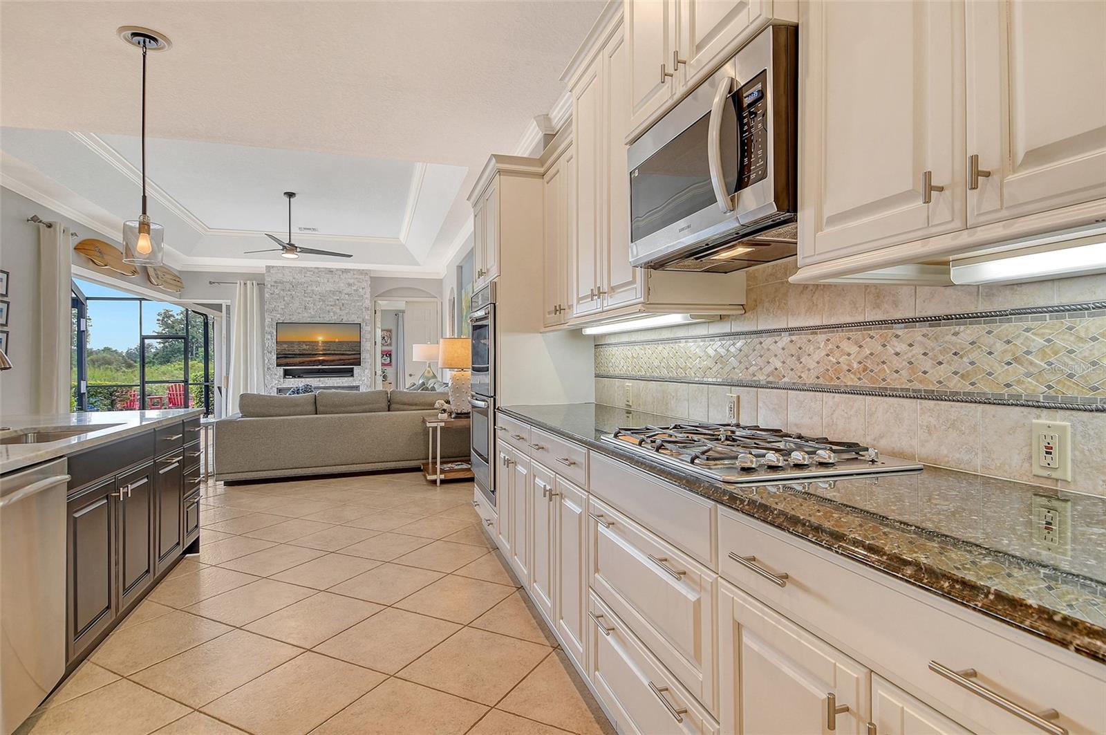 7807 ROSEHALL CV, LAKEWOOD RANCH, FL, 34202