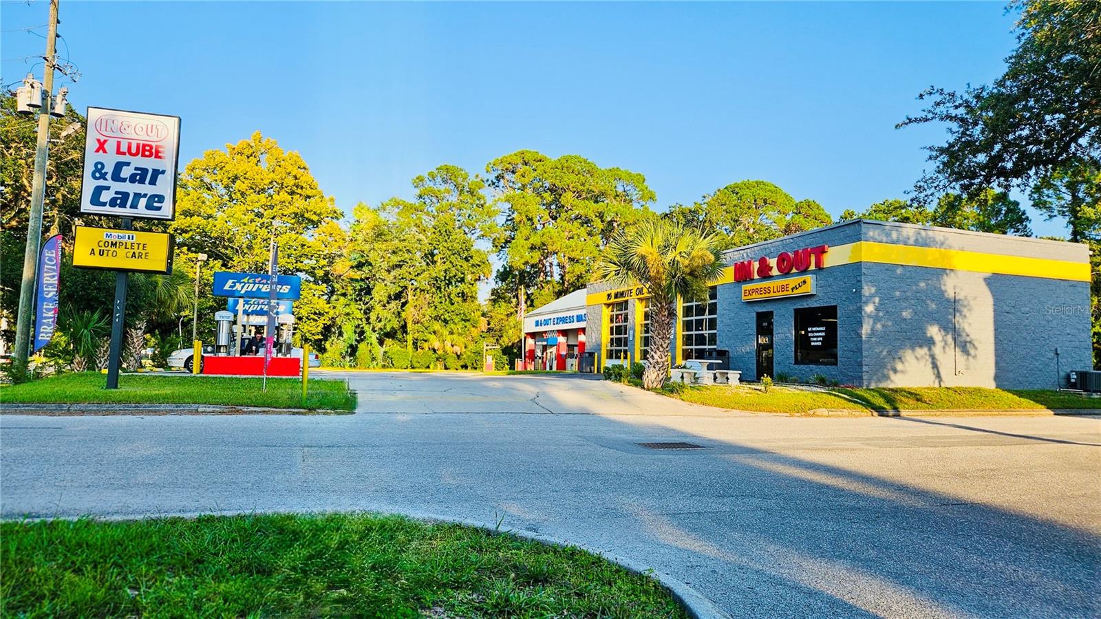 8494 W GROVER CLEVELAND BLVD, HOMOSASSA, FL, 34446