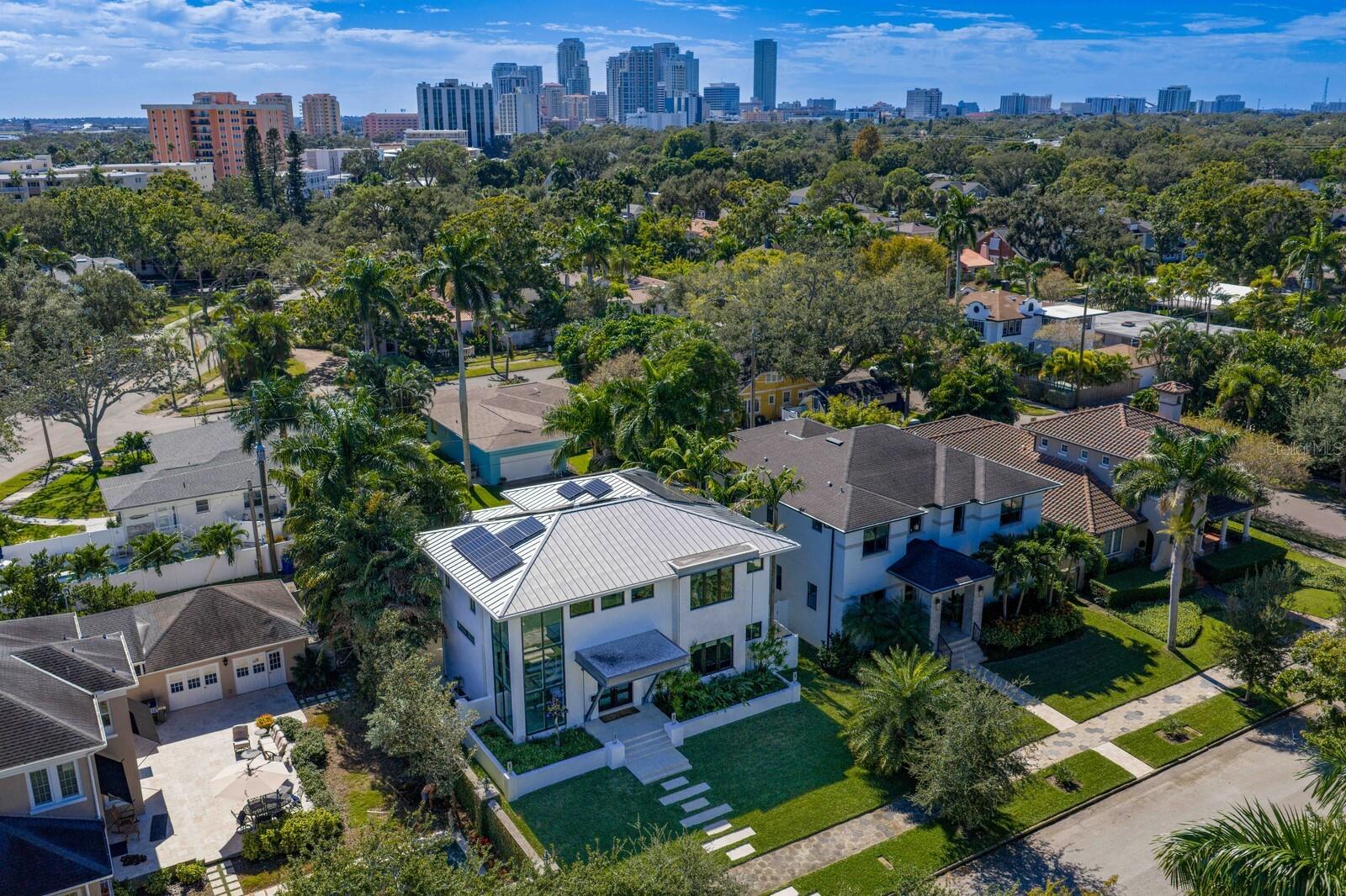 TB8434867 Property Photo