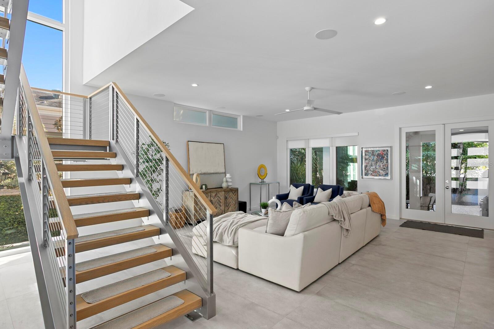 TB8434867 Property Photo