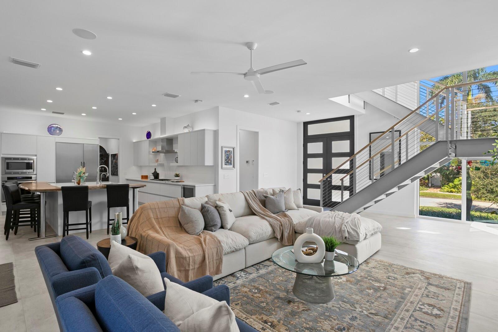 TB8434867 Property Photo