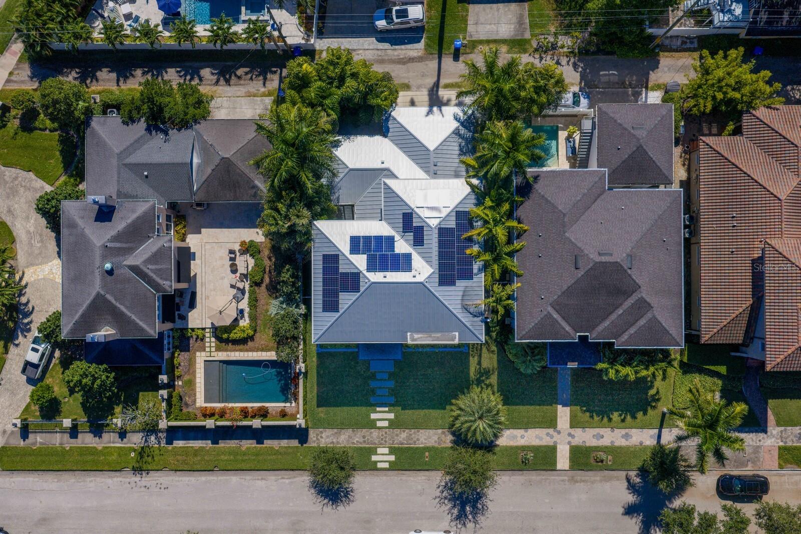 TB8434867 Property Photo