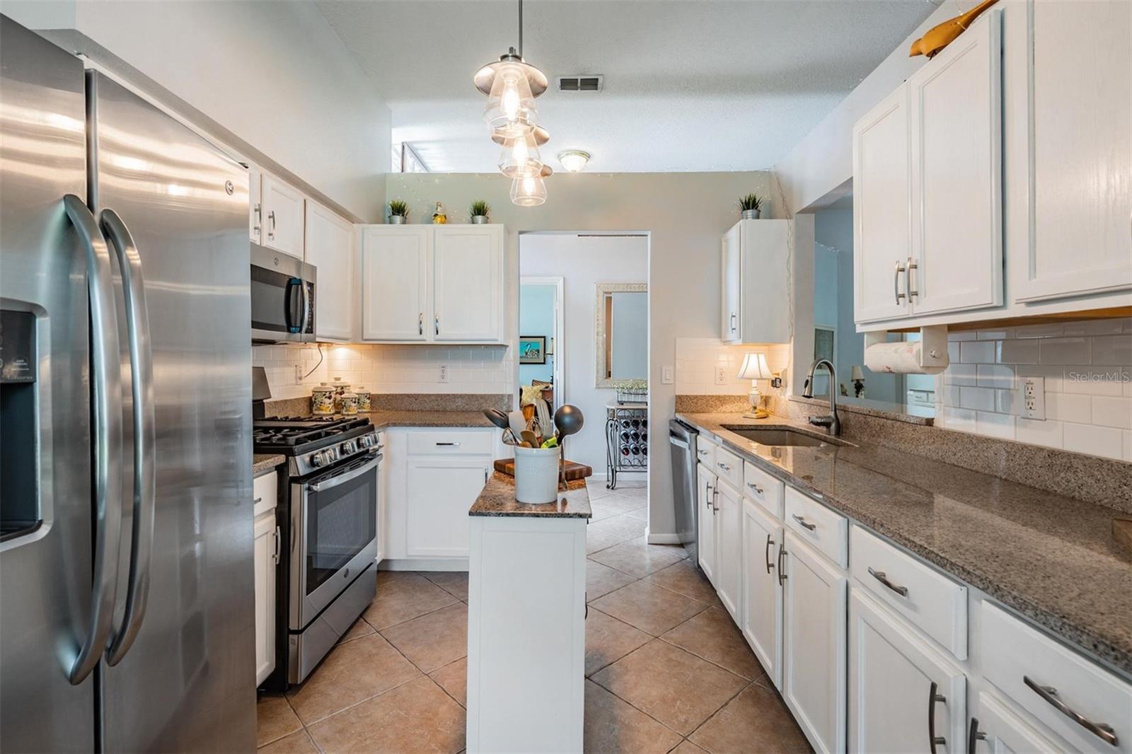 19619 SANDSBURY CT, LAND O LAKES, FL, 34638