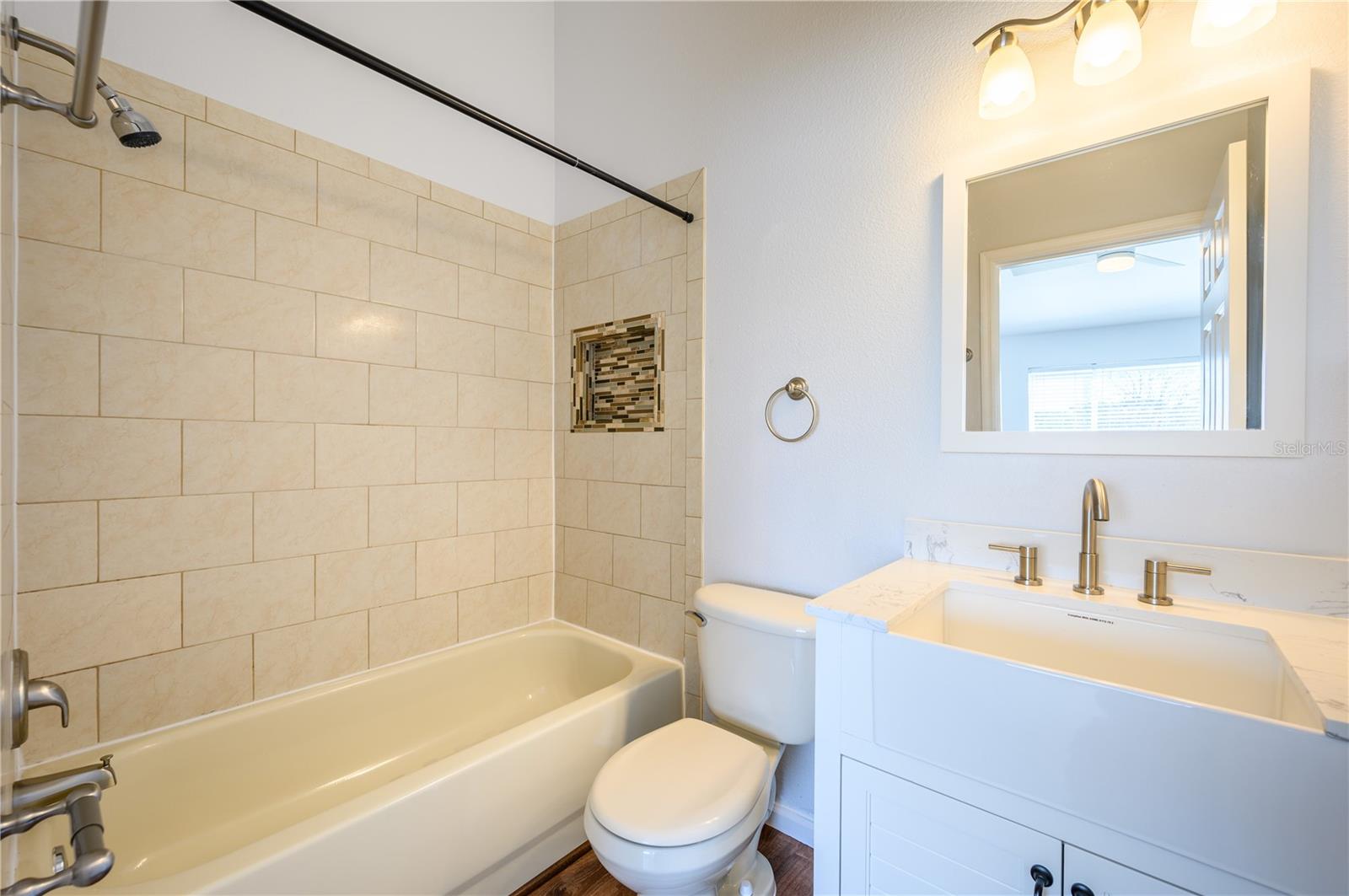 1242 VINELAND, LAKE MARY, FL, 32746