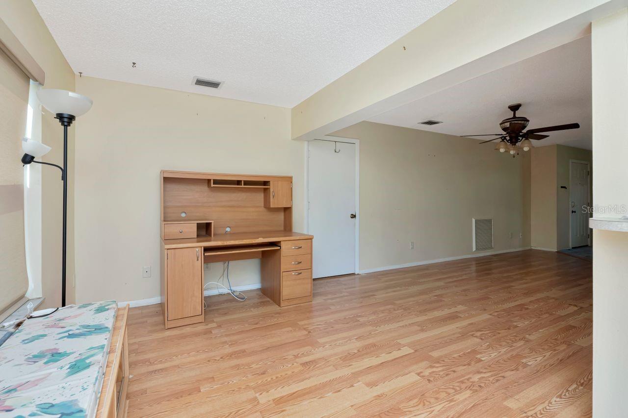 8082 ANNWOOD RD #8082, SEMINOLE, FL, 33777