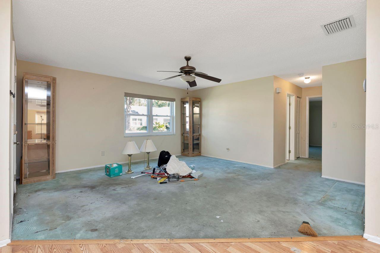 8082 ANNWOOD RD #8082, SEMINOLE, FL, 33777