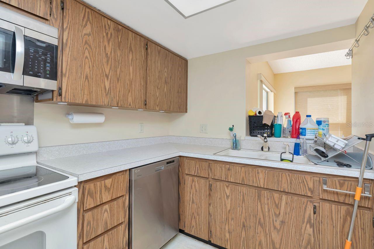 8082 ANNWOOD RD #8082, SEMINOLE, FL, 33777