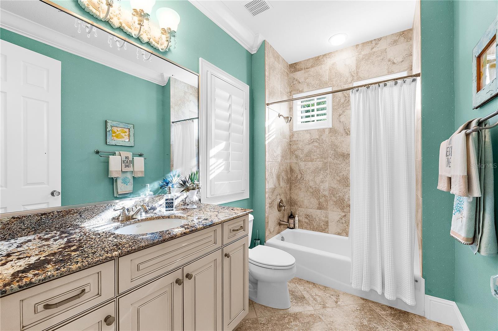 A4667459 Property Photo