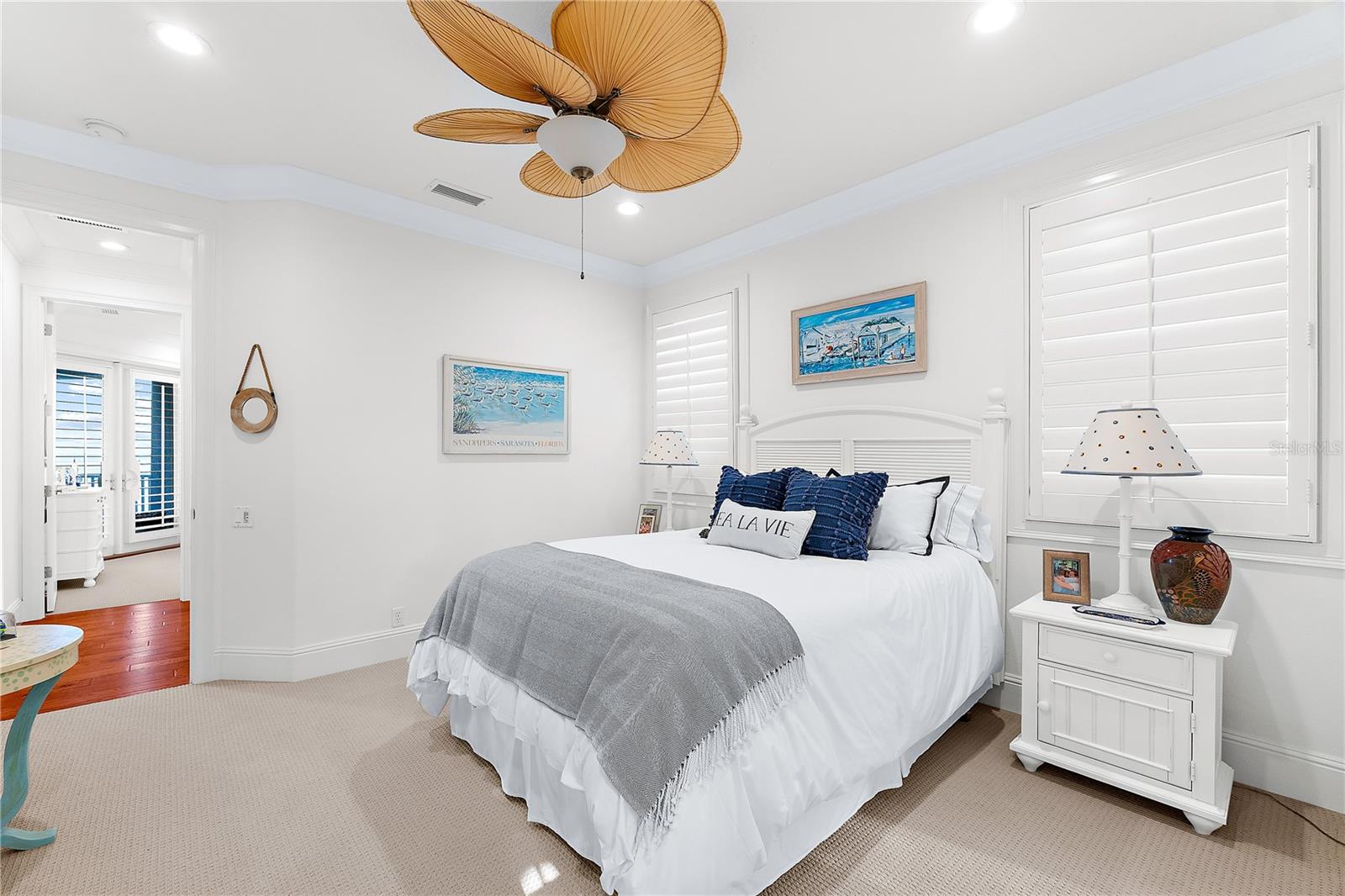 A4667459 Property Photo