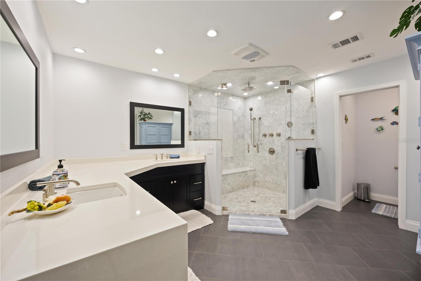 5025 MARSH FIELD RD, SARASOTA, FL, 34235