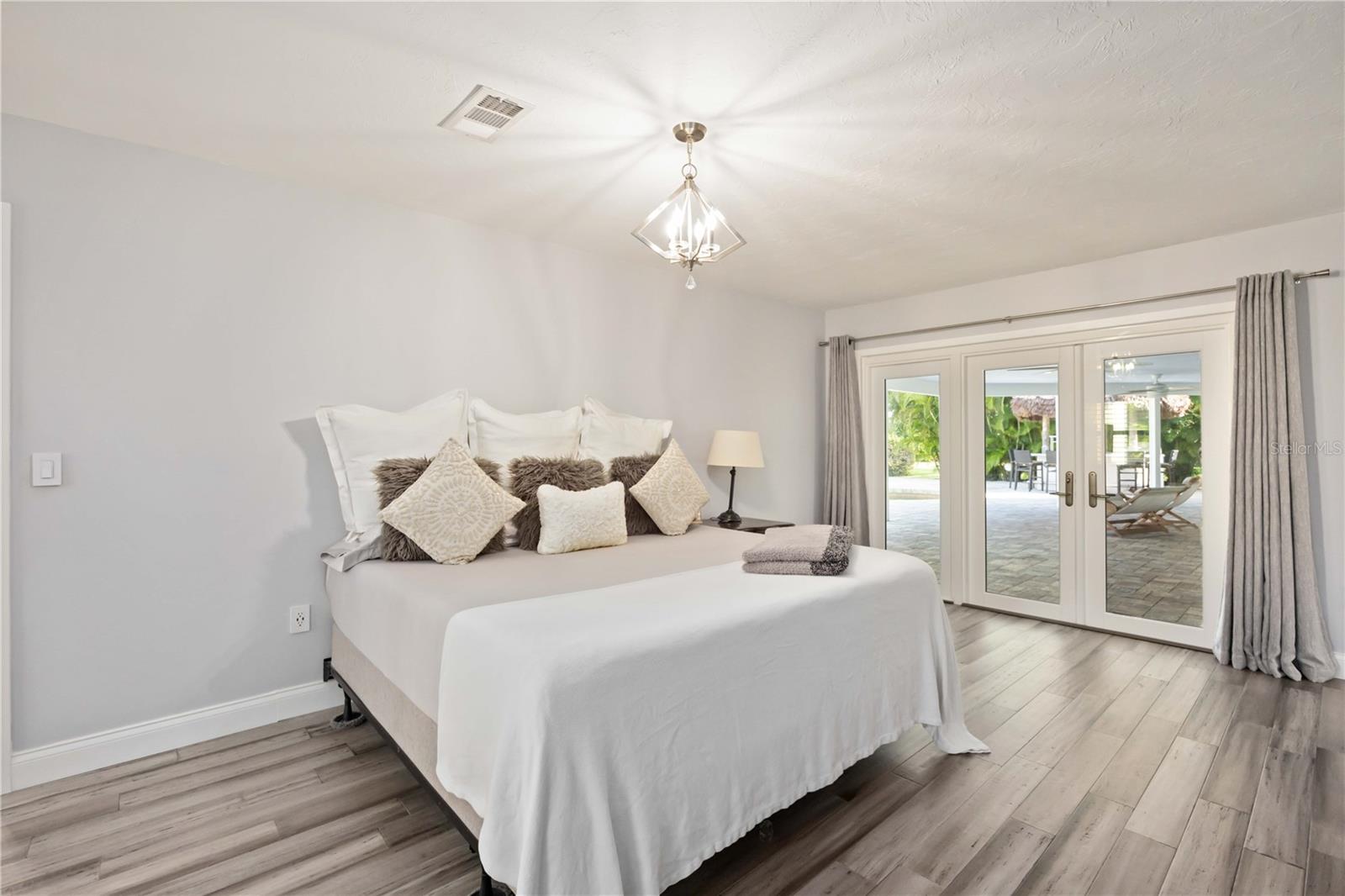 5025 MARSH FIELD RD, SARASOTA, FL, 34235