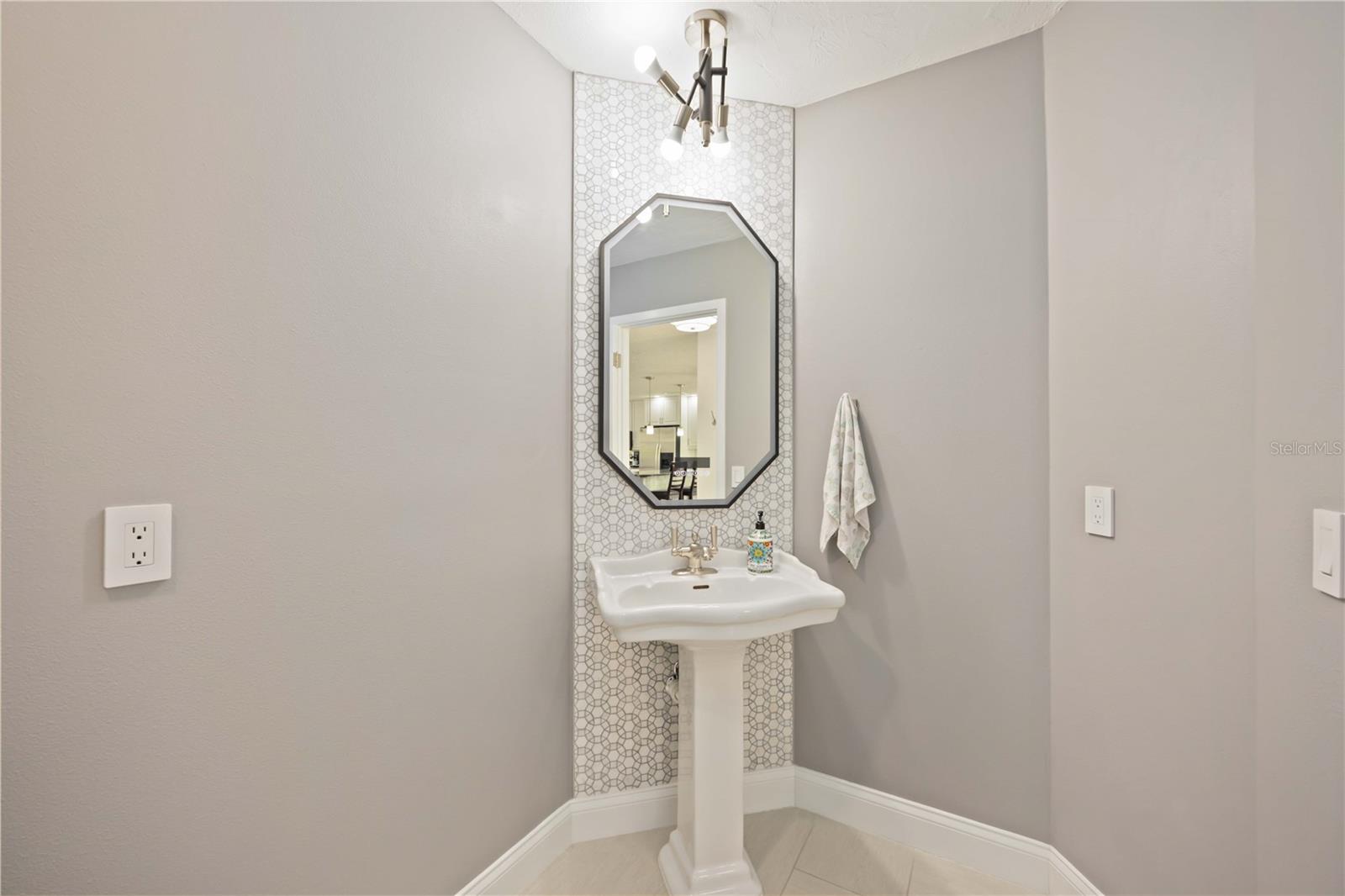 5025 MARSH FIELD RD, SARASOTA, FL, 34235