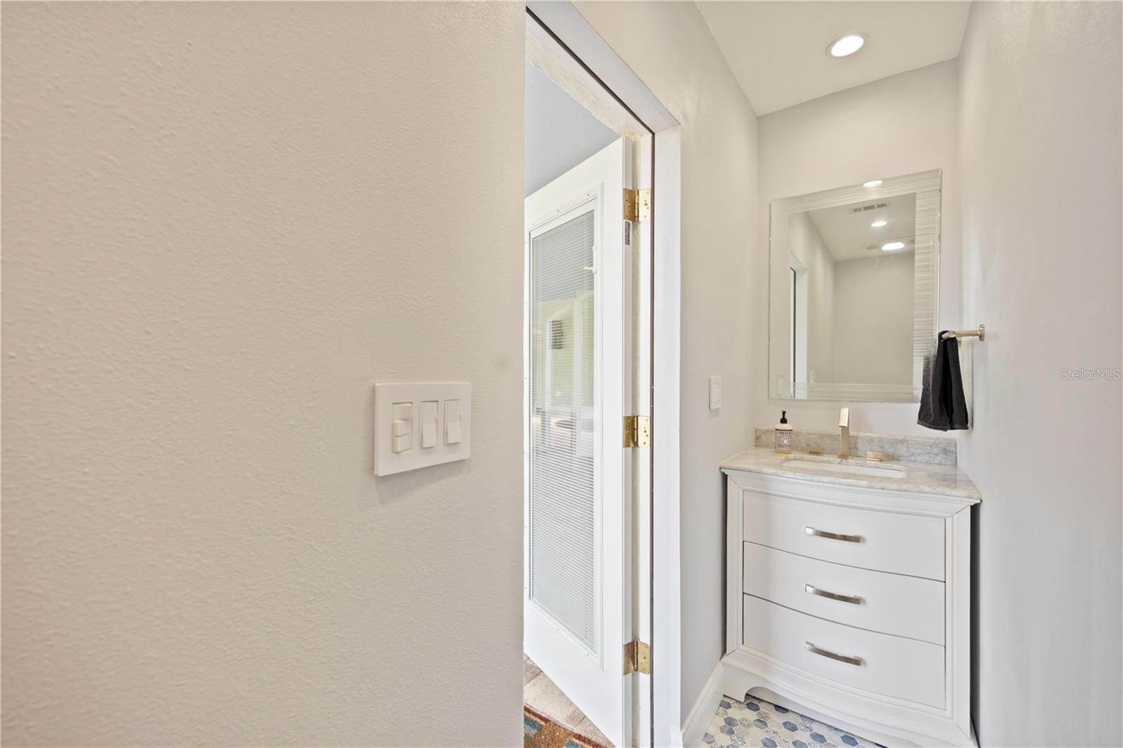 5025 MARSH FIELD RD, SARASOTA, FL, 34235