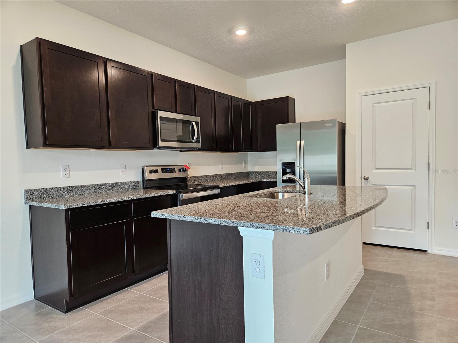 11115 CRESCENT DEER DR, LAND O LAKES, FL, 34638