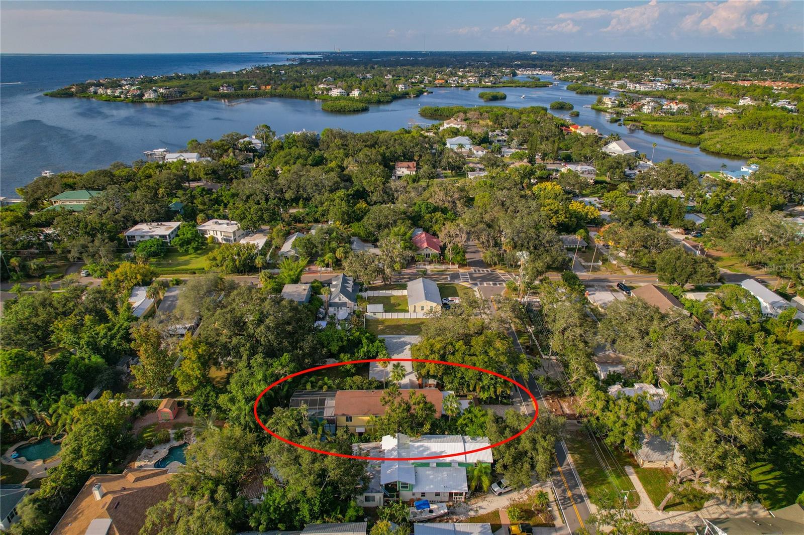 PRIME OZONA LOCATION!