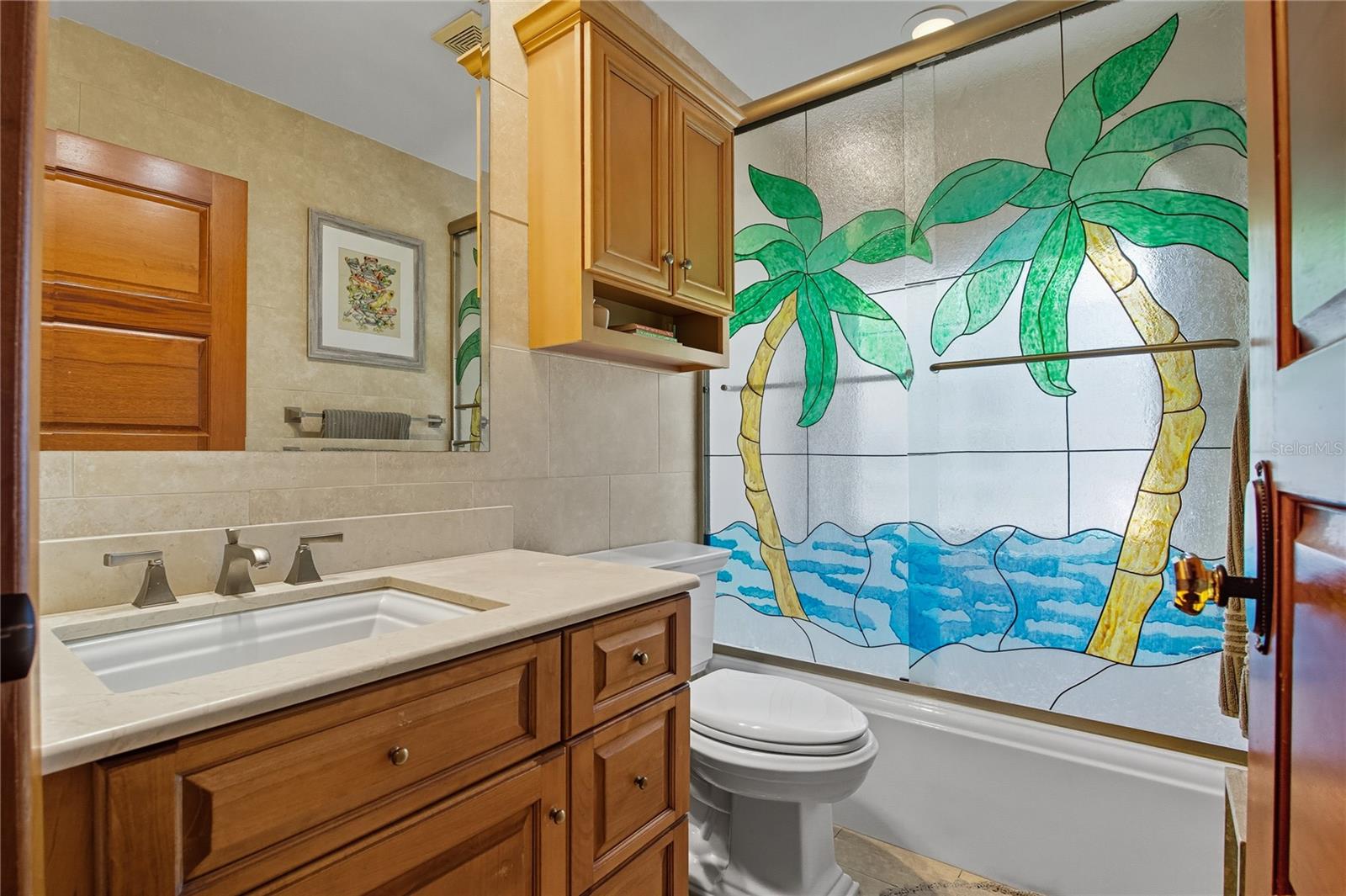 UPSTAIRS GUEST BATHROOM