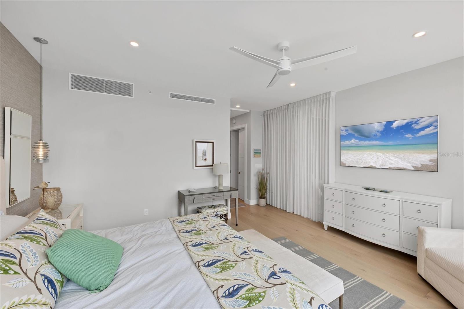 A4667475 Property Photo