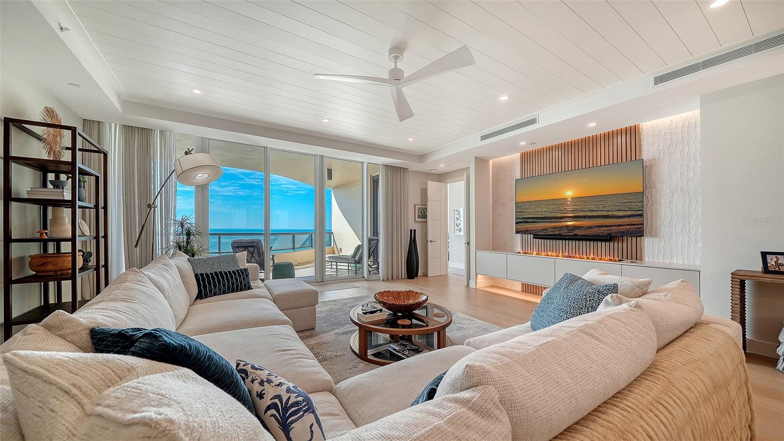 A4667475 Property Photo