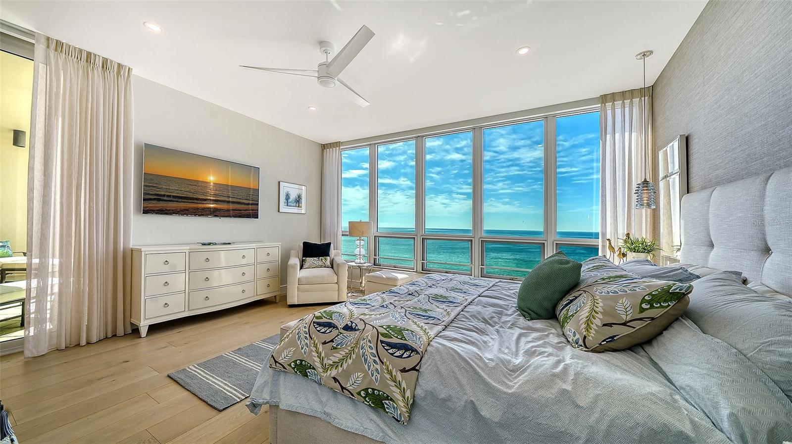 A4667475 Property Photo