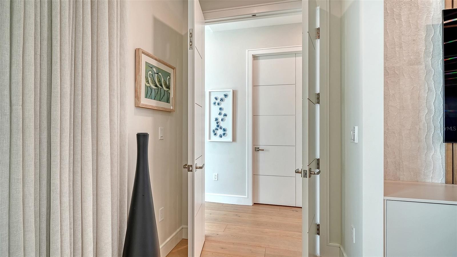 A4667475 Property Photo