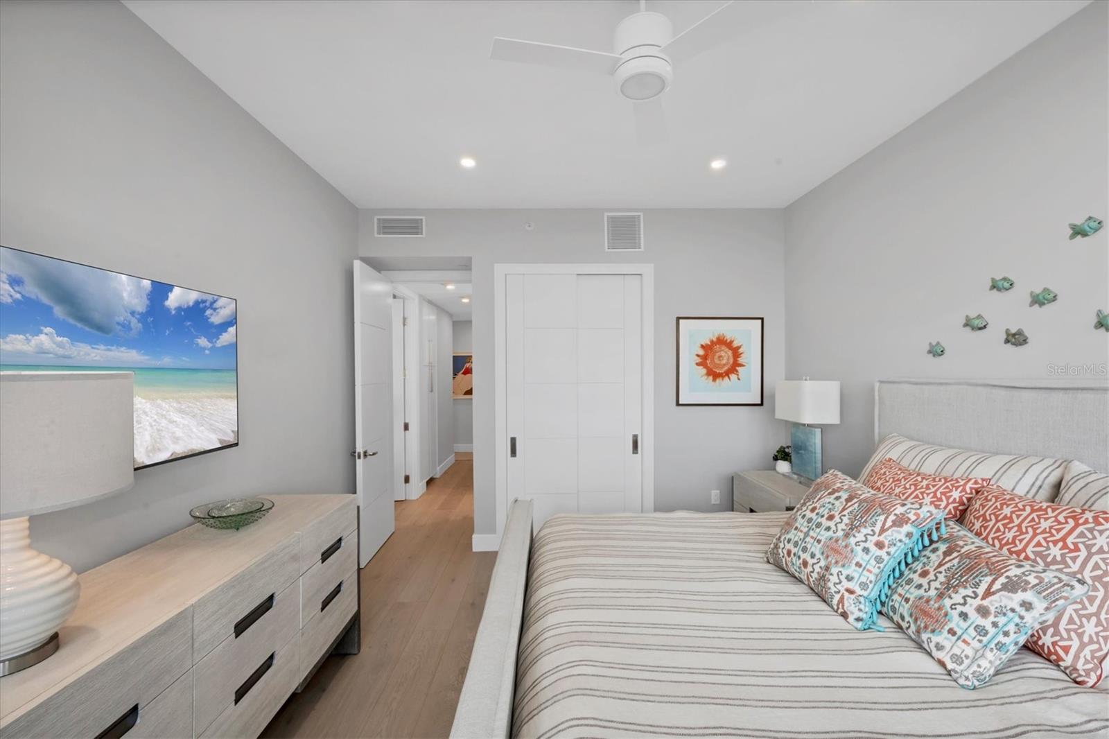 A4667475 Property Photo