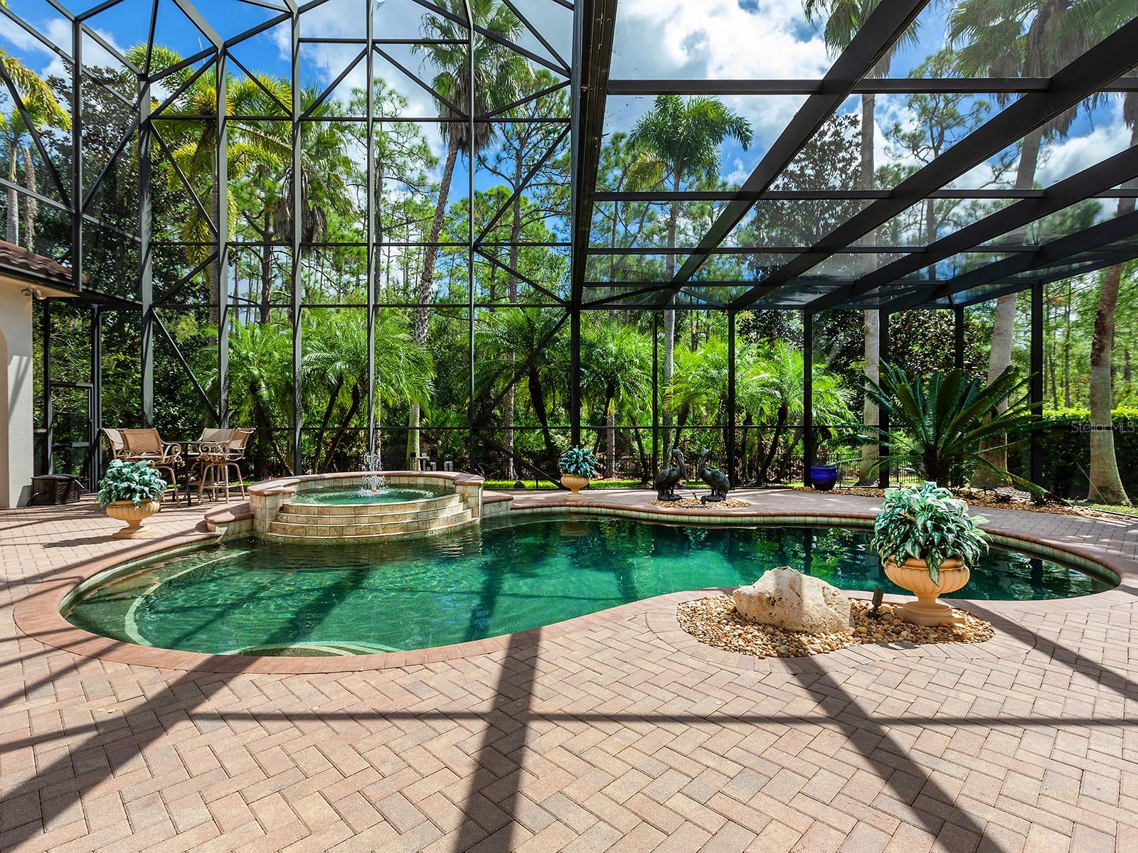 A4667478 Property Photo