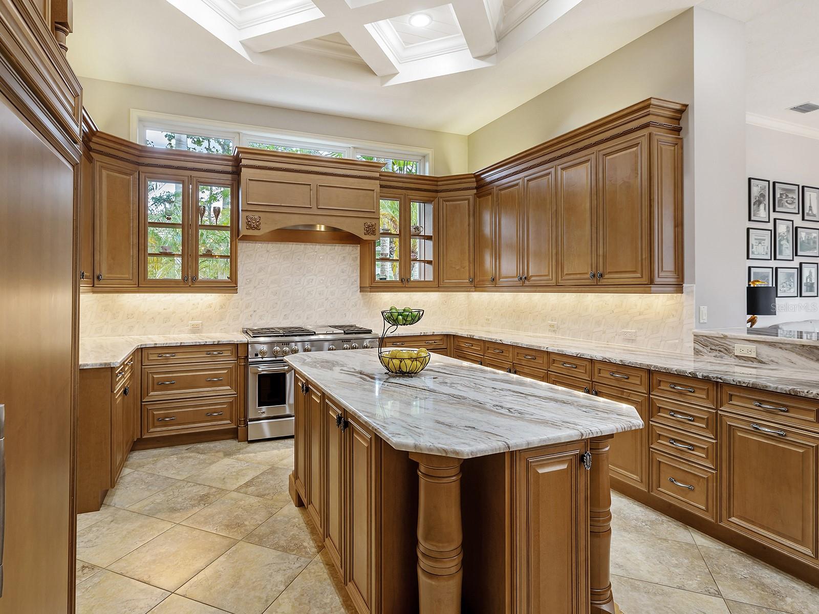 A4667478 Property Photo