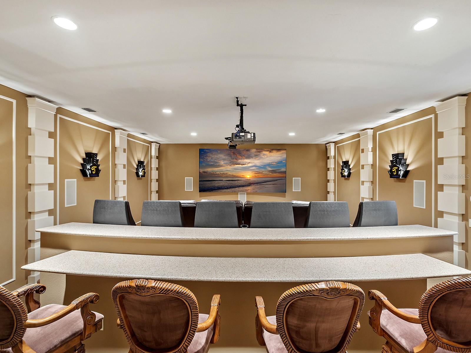 A4667478 Property Photo