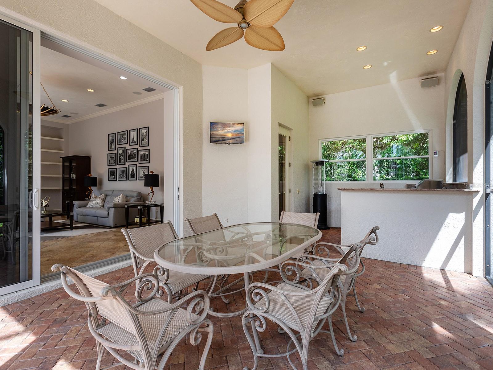 A4667478 Property Photo