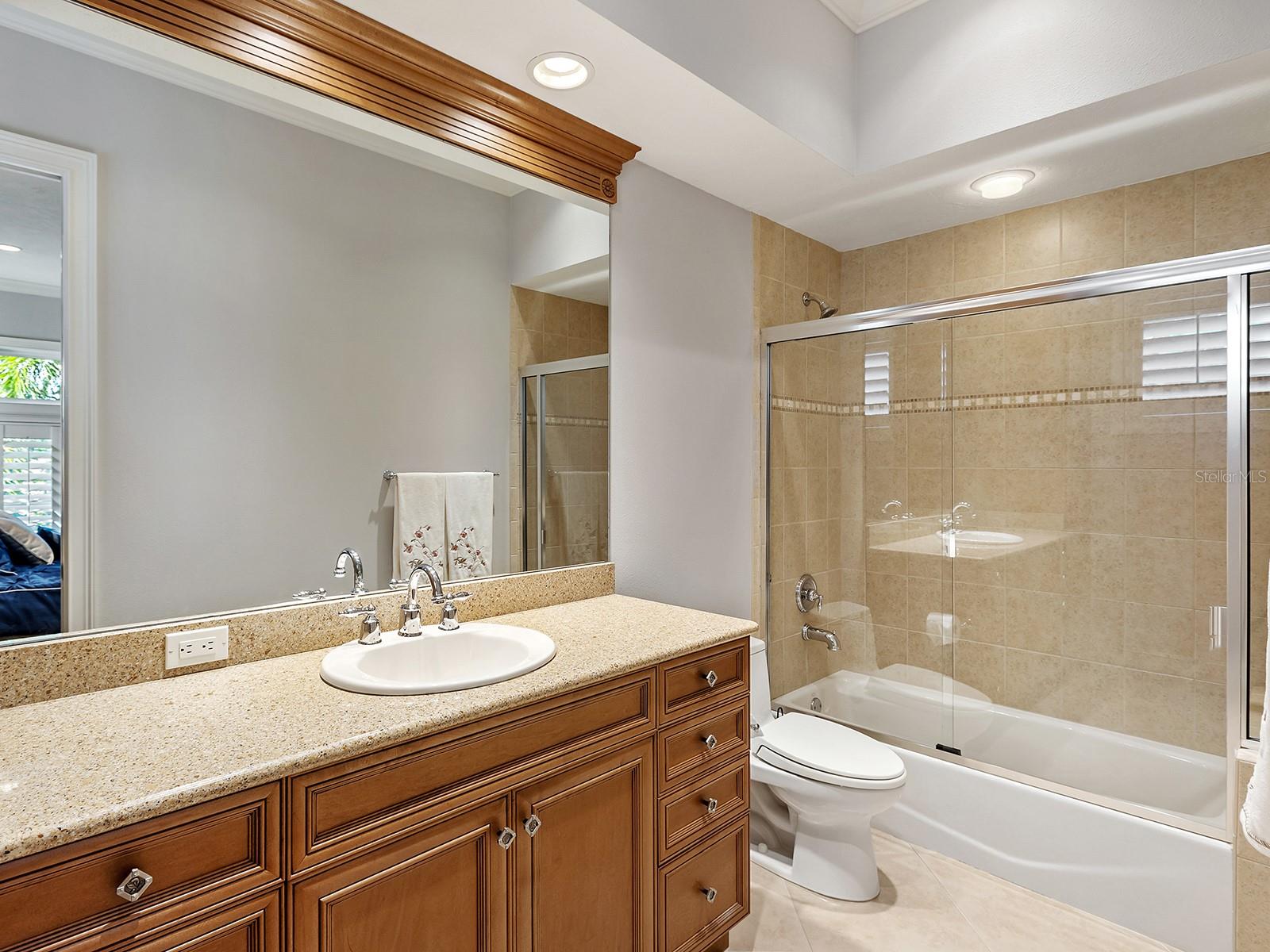 A4667478 Property Photo