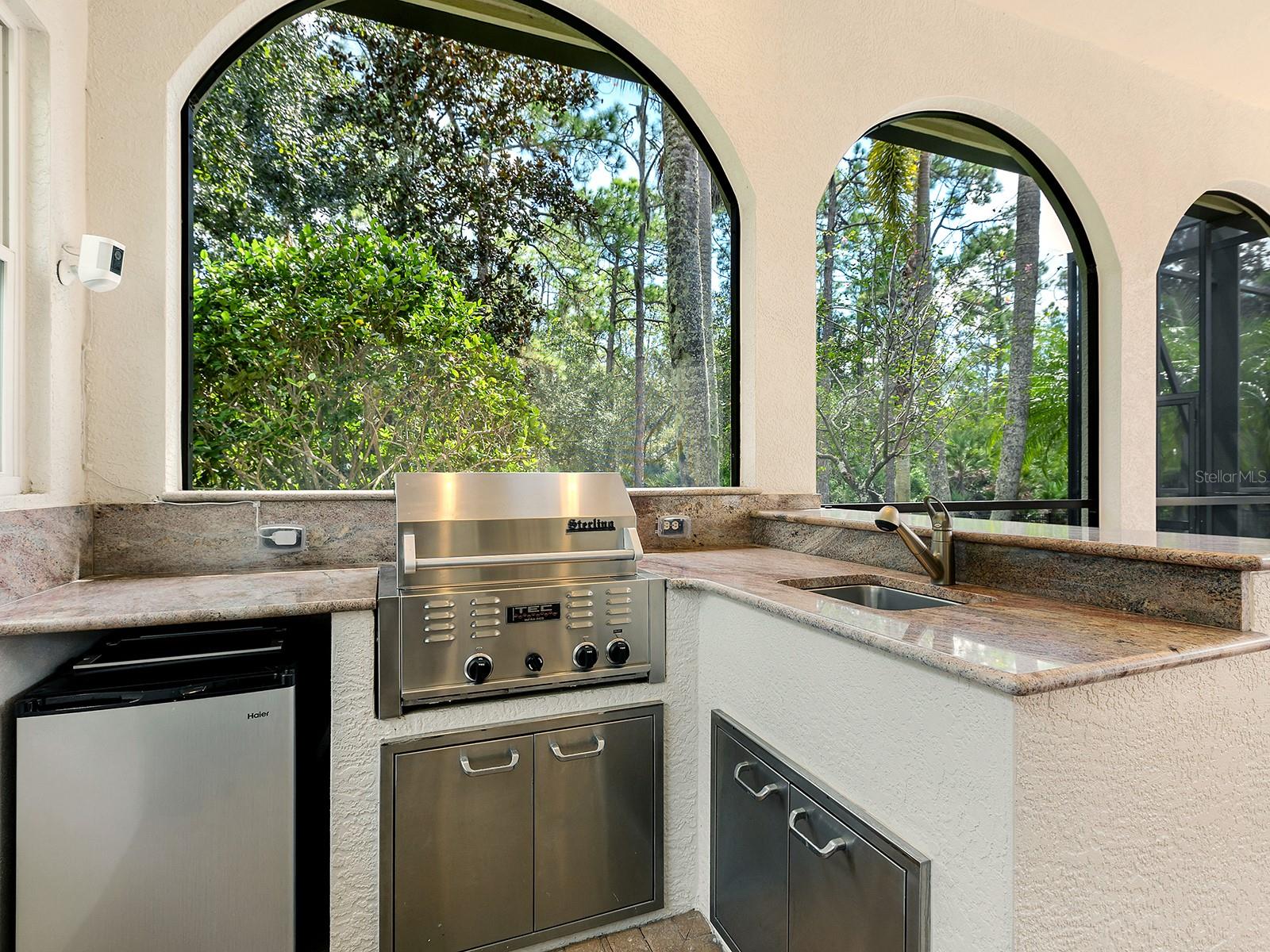 A4667478 Property Photo