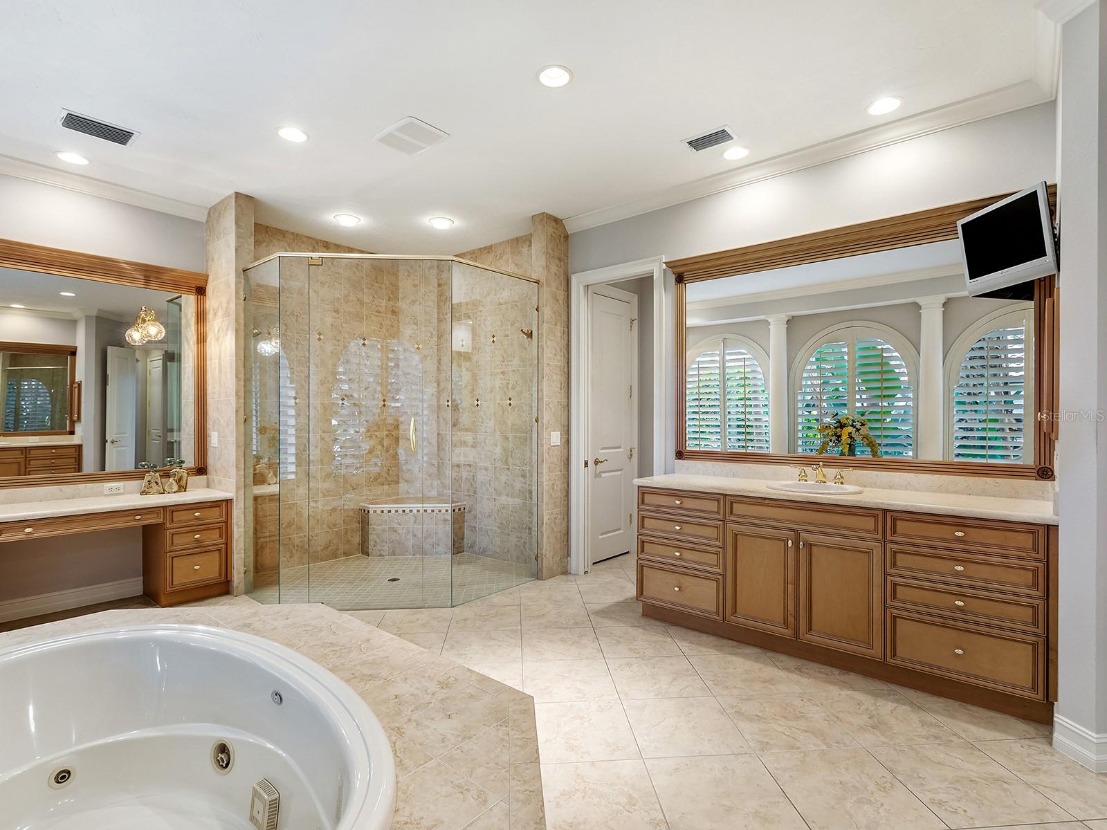 A4667478 Property Photo