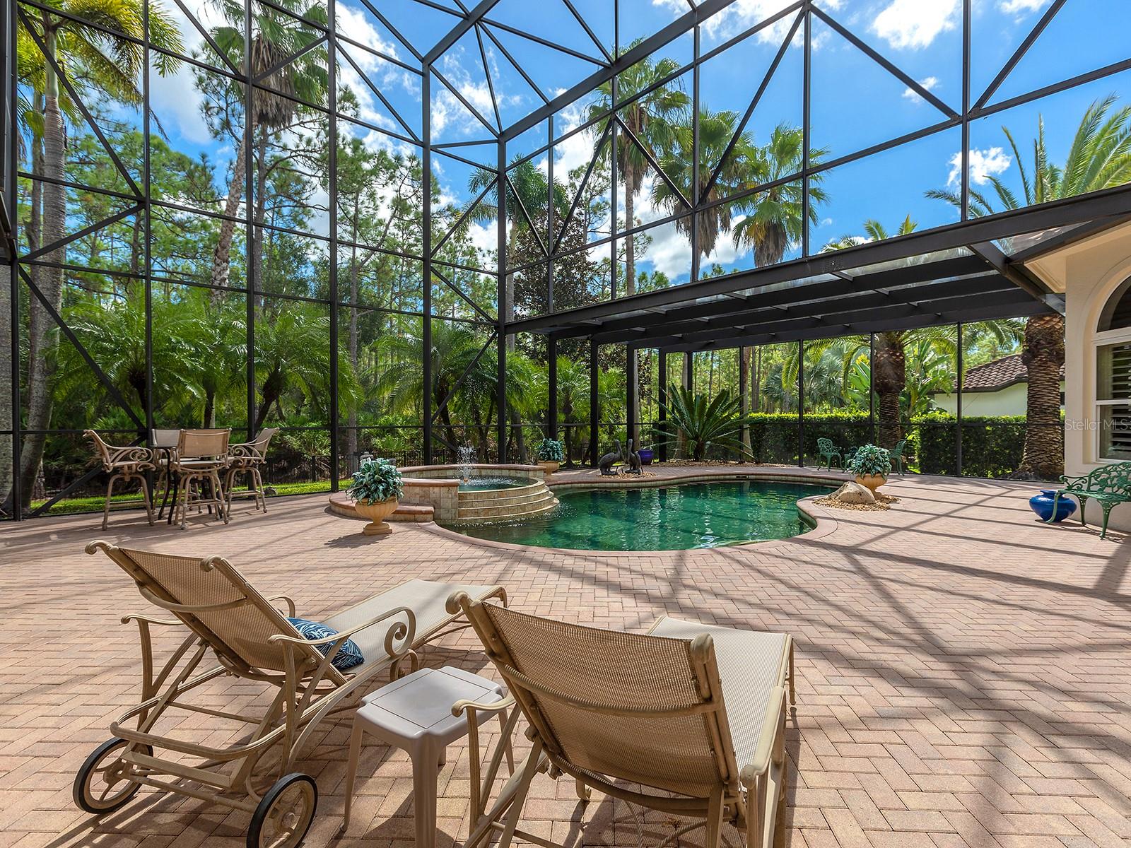 A4667478 Property Photo