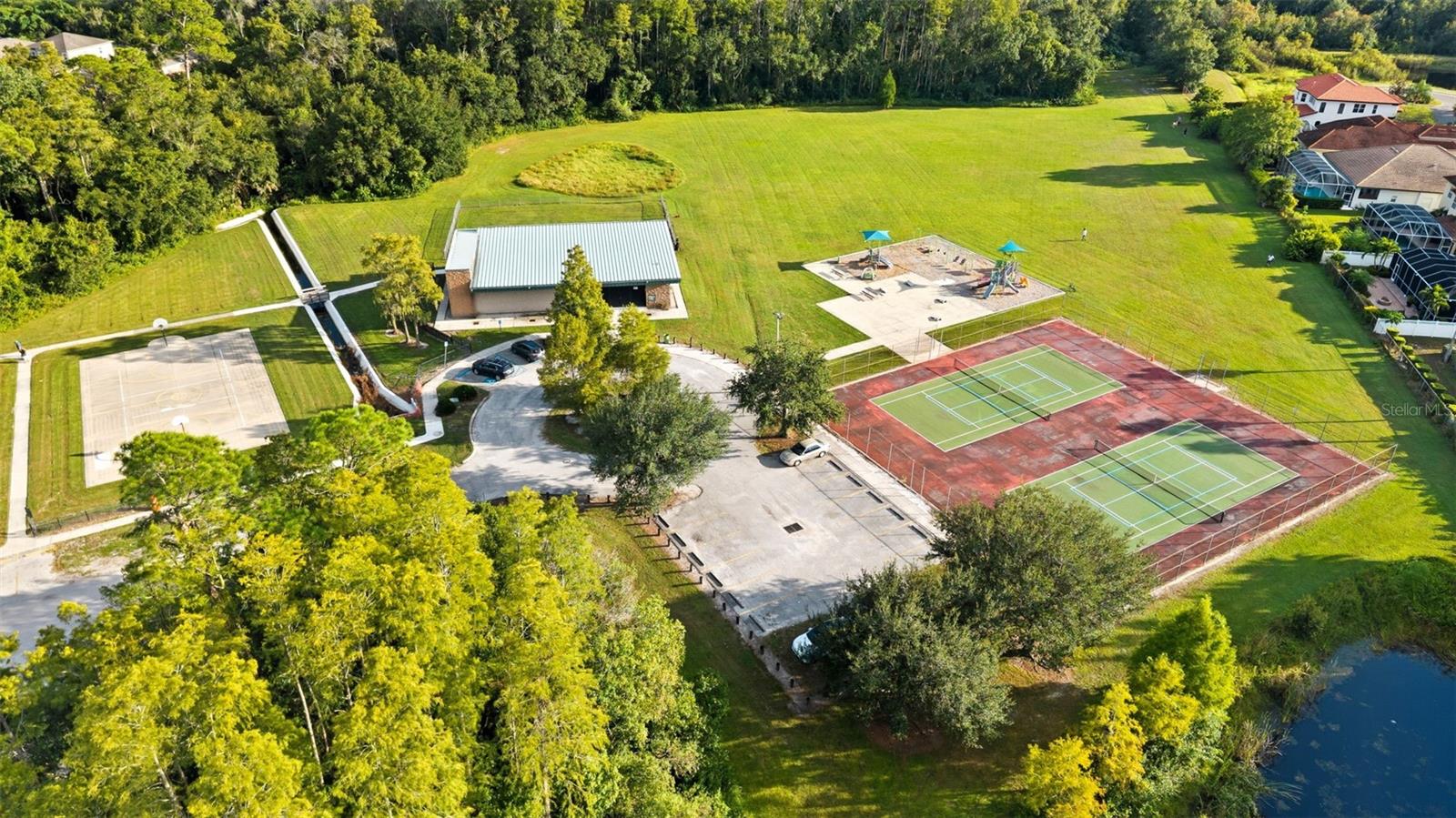 13901 PATHFINDER DR, TAMPA, FL, 33625