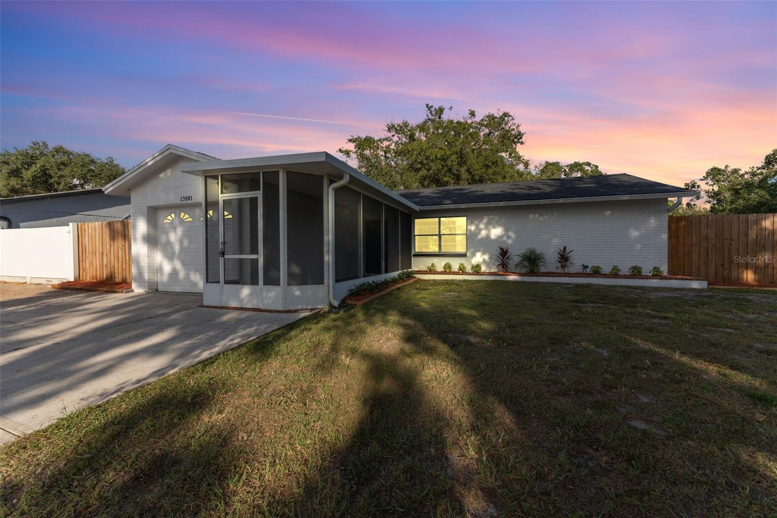 13901 PATHFINDER DR, TAMPA, FL, 33625