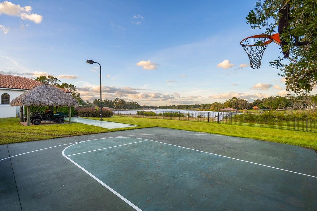 O6350037 Property Photo