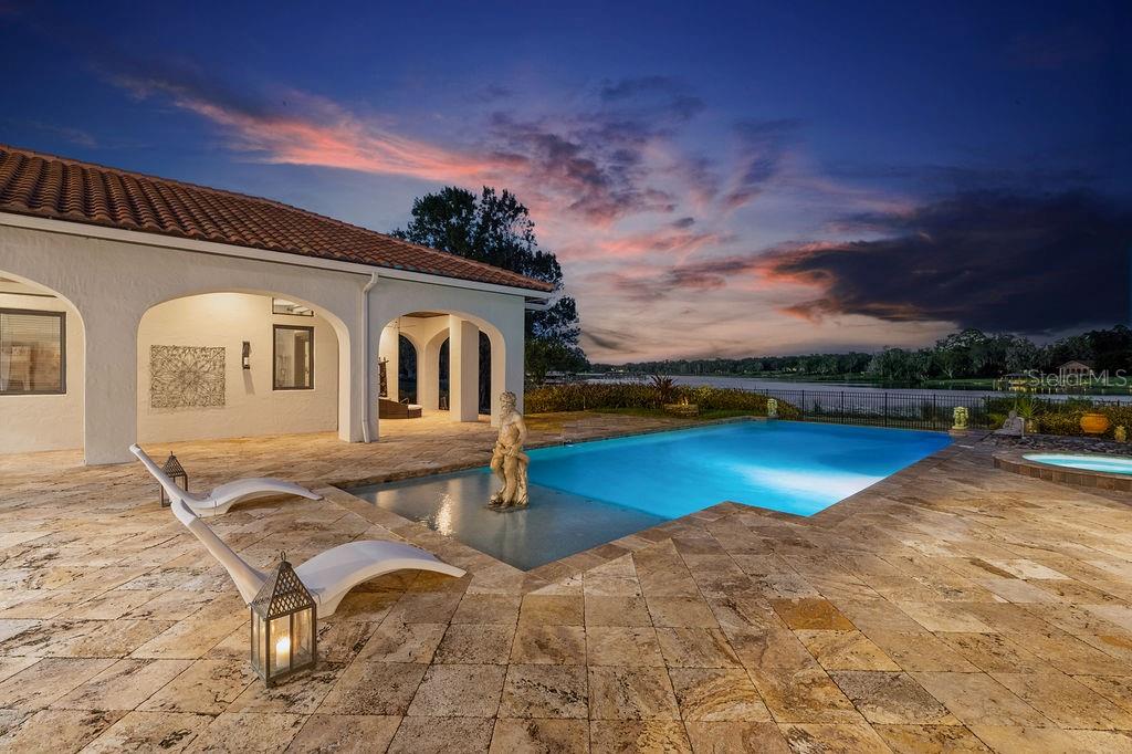 O6350037 Property Photo