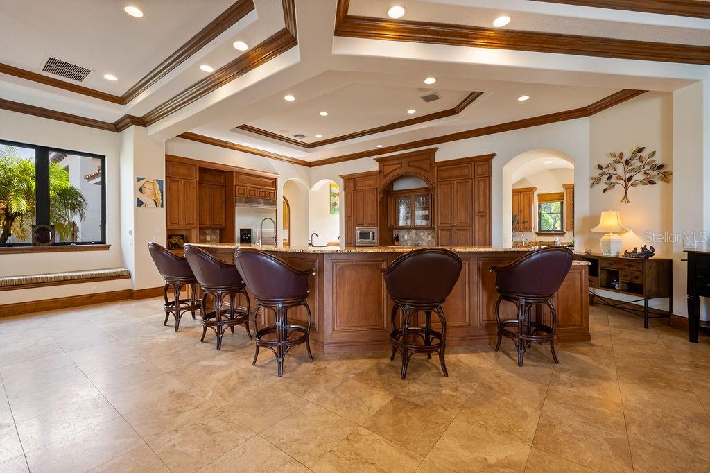 O6350037 Property Photo