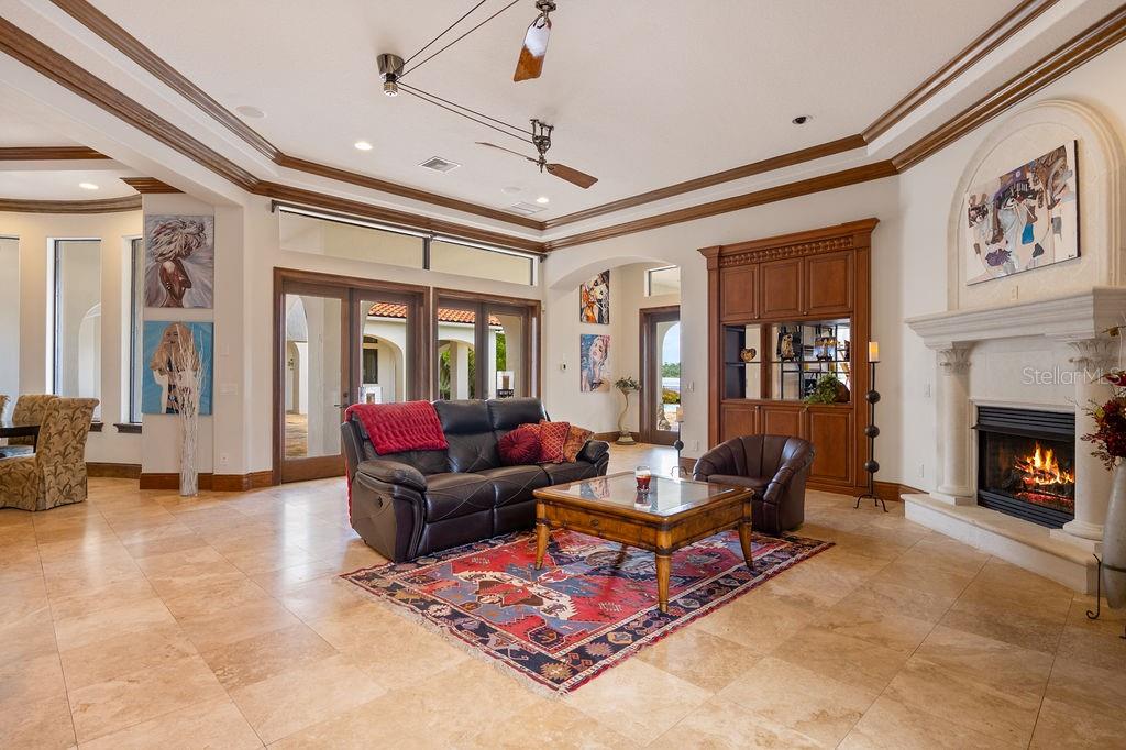 O6350037 Property Photo