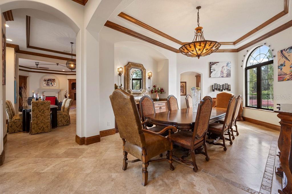 O6350037 Property Photo