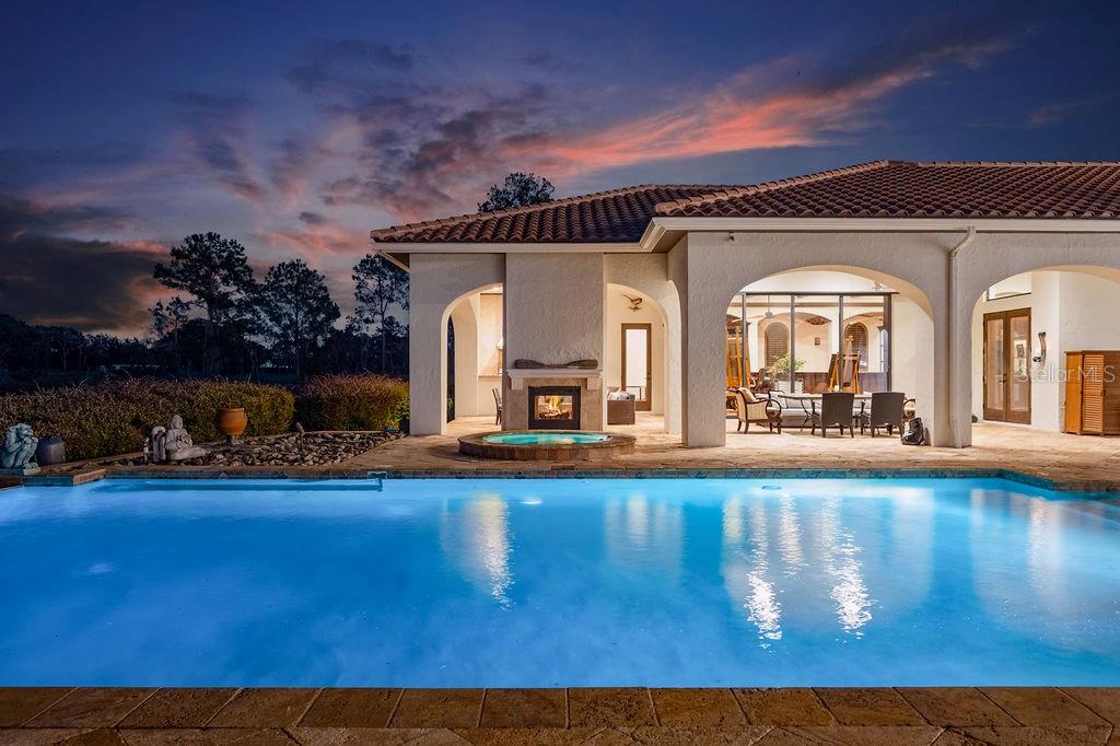 O6350037 Property Photo