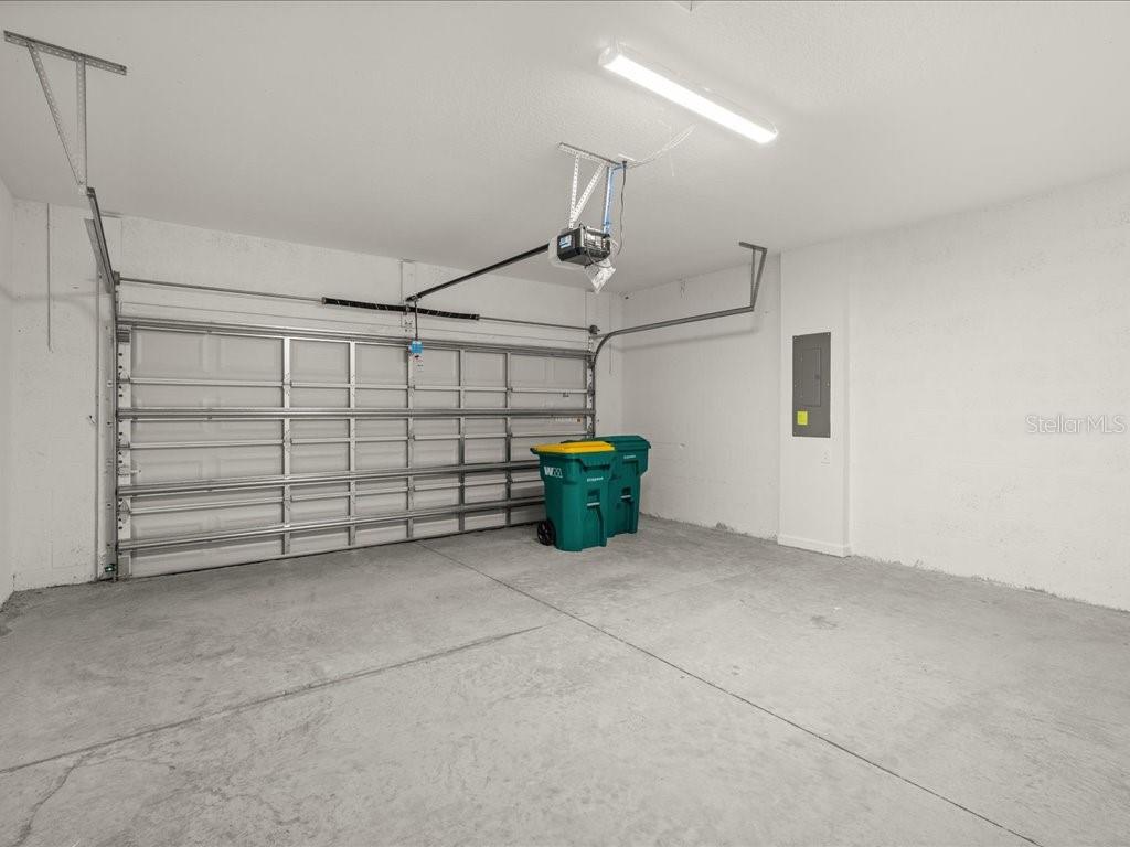 7875 LAKES EDGE LN, PORT CHARLOTTE, FL, 33981