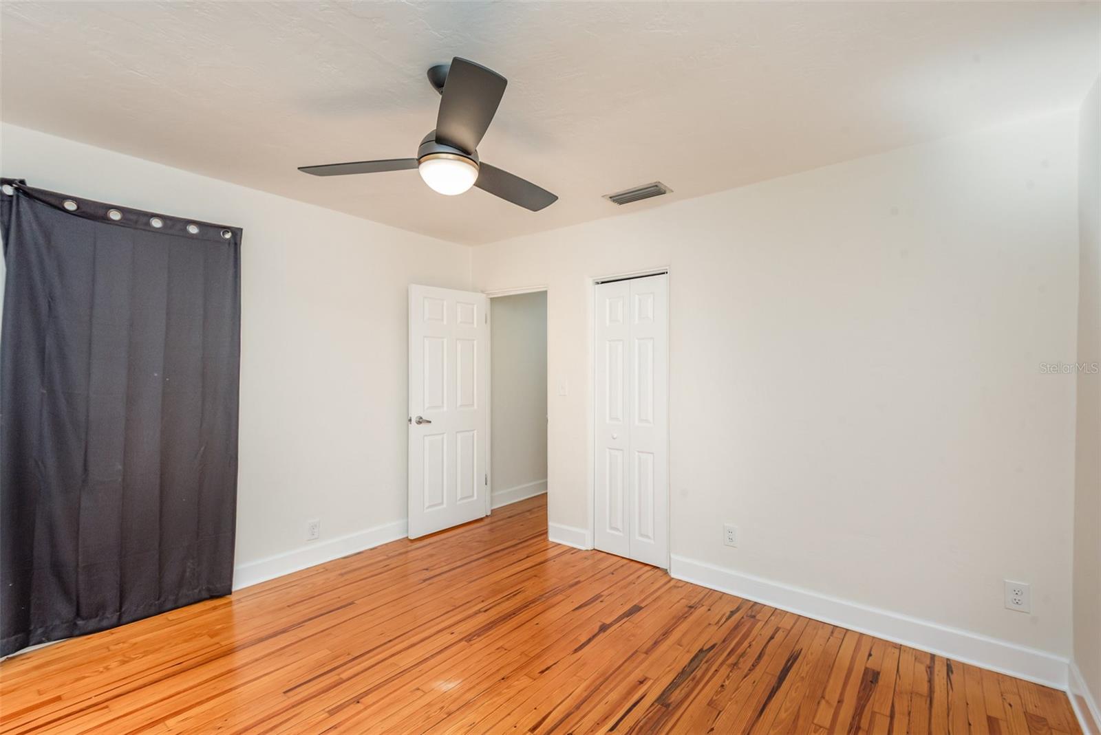 215 PONCE DE LEON BLVD, DAYTONA BEACH, FL, 32114