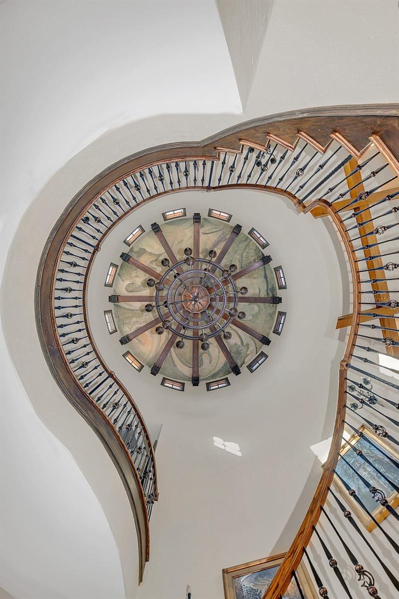 O6350054 Property Photo